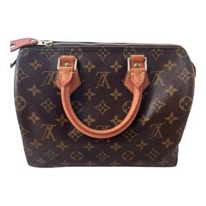Authentic Louis Vuitton Monogram Speedy 25. Excellent Vintage Condition.